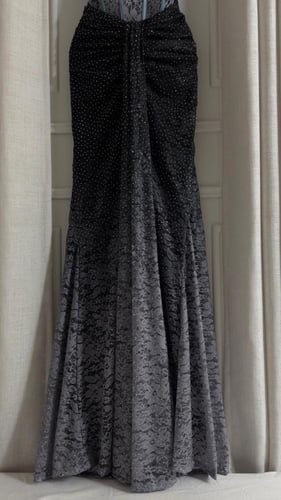 فستان دانتيل فصوص