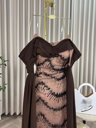 فستان تُل مع شيفون تطريز خرز راقي