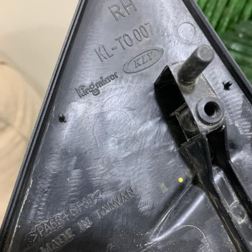 مراية كورولا مستعملة 2015 يمين