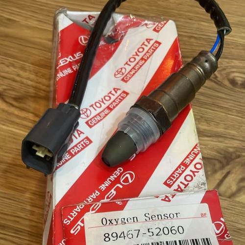 حساس الأوكسجين تويوتا كورولا ٢٠١٥ / ٢٠١٧ العلوي