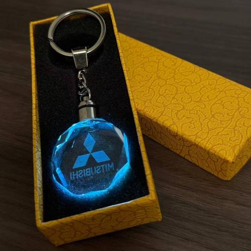 قلادة مفاتيح بعلامات السيارات