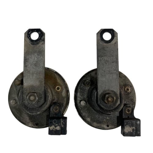 بوري / هرن لسيارة تويوتا اوريون كامري 2009 اصلي طق...