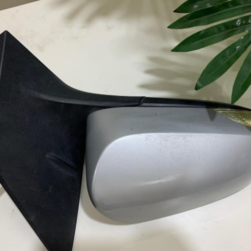 مراية كورولا مستعملة 2015 يمين