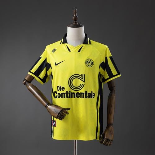 Classic Borussia Dortmund club T-shirt