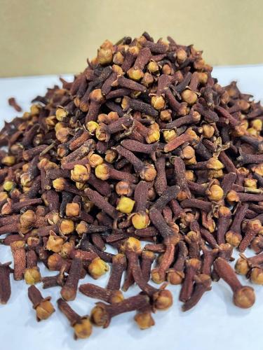 قرنفل سيرلانكي