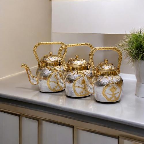 اباريق نحاس اصلي بشعار السيف والنخلة