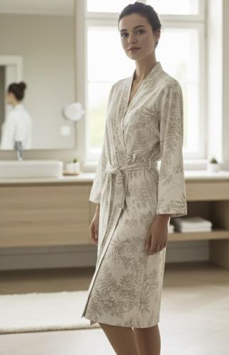 Floral green robes(روب اخضر)