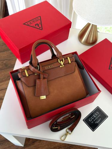 شنطة غوس من الجلد الفاخر - تصميم أنيق وعصري