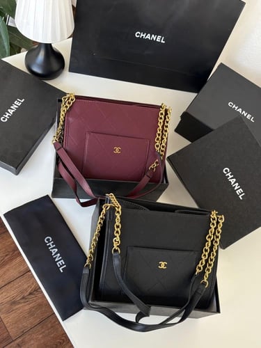 حقيبة شانيل الحمراء: رمز الفخامة والأناقة