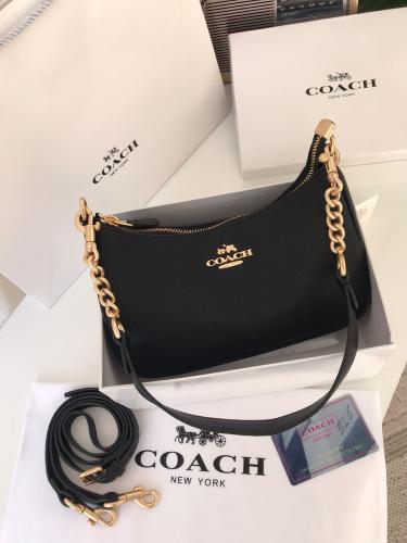 حقيبة كوتش مستر الأنيقة باللون الأسود - تصميم فاخر...