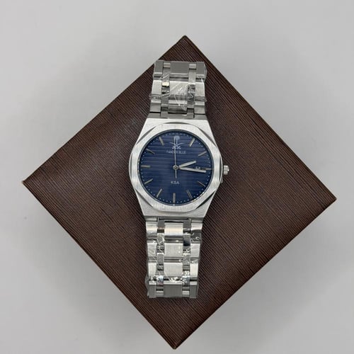 ساعة فيندر بلو