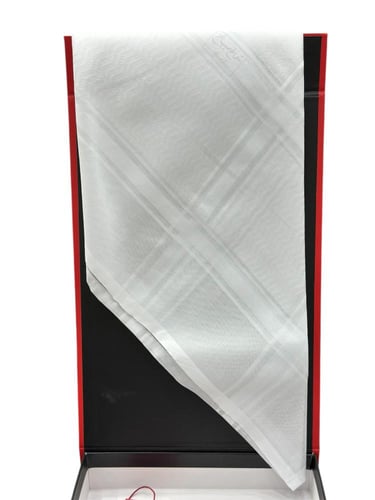 شماغ ميباج ابيض