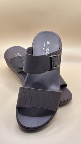 حذاء مرسوم 408-2