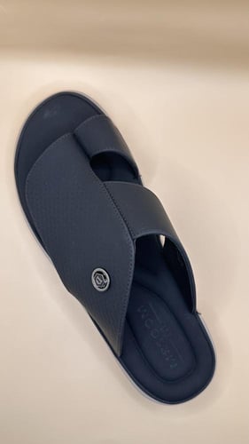 حذاء مرسوم 207-8
