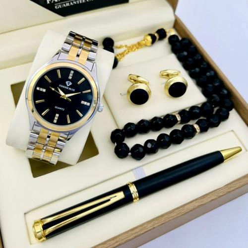 طقم رجالي بالون الفضي والذهبي و الميناء الأسود مع...