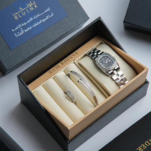 طقم نسائي بسير ستيل بلون الفضي مع أسواره و خاتم و...