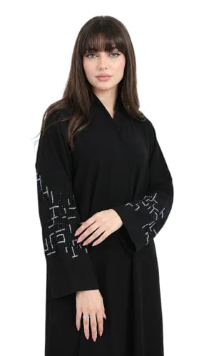 عباية من القماش الكريب بتطريز يدوي على الاكمام-OS368