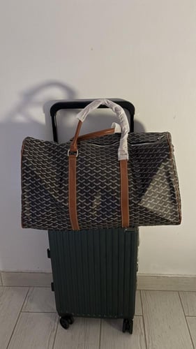 شنطـة جويارد يد للسفر