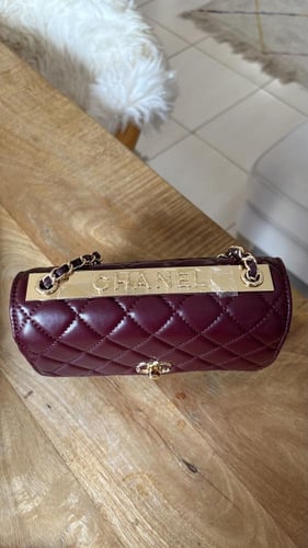 شانيل كروس 20 اسود