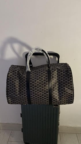 شنطـة جويارد يد للسفر