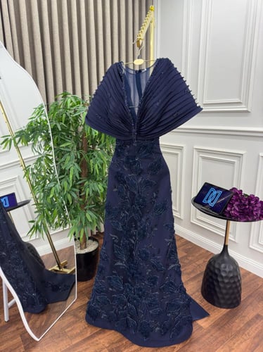 فستان يمنحك الثقه وتكبر