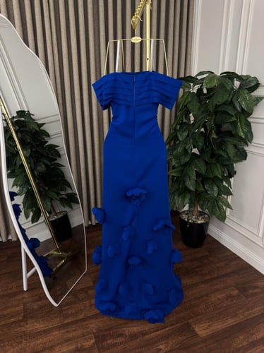 فستان باربي مورد لونين