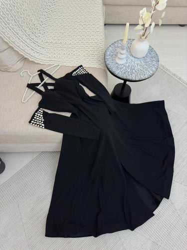 فستان الثقه