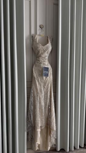 فستان أشجان