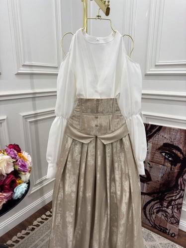 فستان امورا