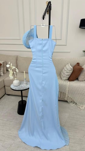 فستان سماوي فخم