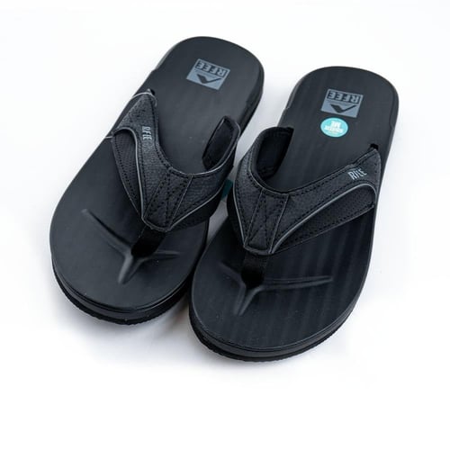 سليبر رجالي برازيلي خفيف الوزن RFEE 2025