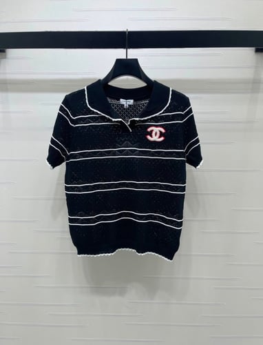 Chanel top