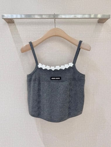 توب miumiu