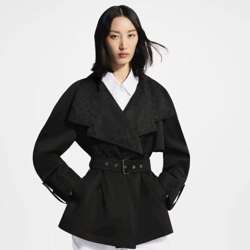 جاكيت Louis Vuitton