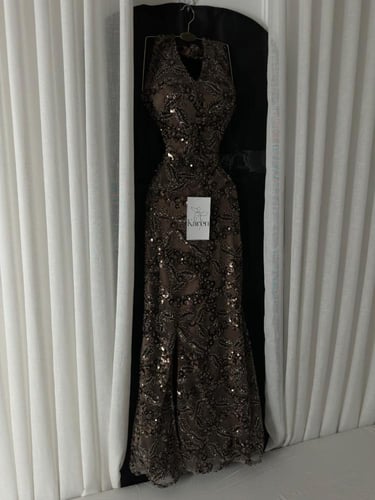 فستان الهنوف