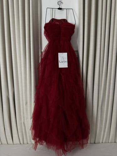 فستان وهب عودي