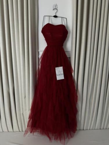 فستان وهب عودي