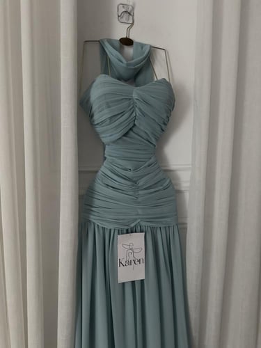 فستان تيفاني