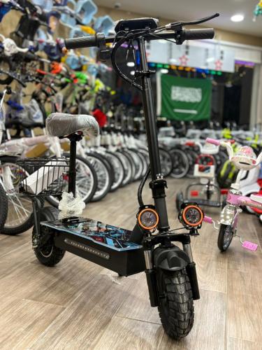 سكوتر الوحش