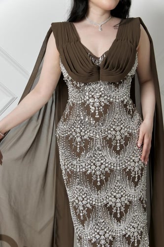 فستان العنود