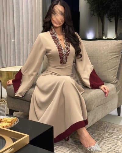 جلابيه حرير مطرز فصوص