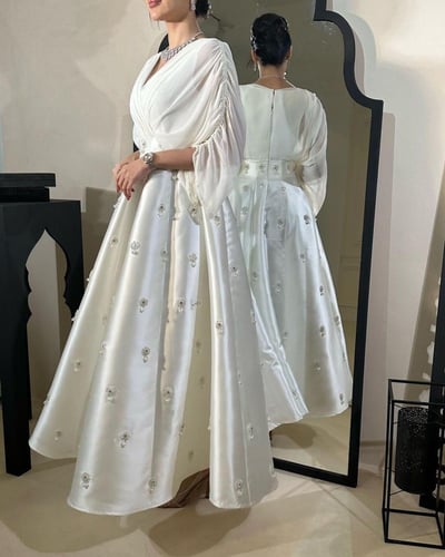 فستان سهره ابيض مطرز