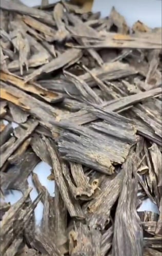 عود هندي اميري