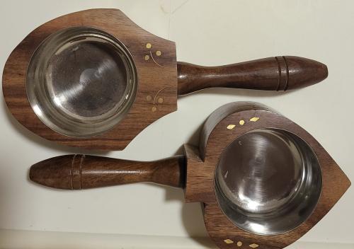 مبخرة الهند الخشبية