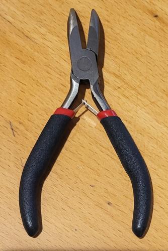 كسارة العود - صغير