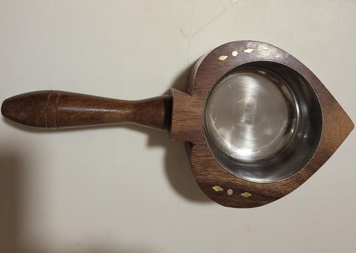 مبخرة الهند الخشبية