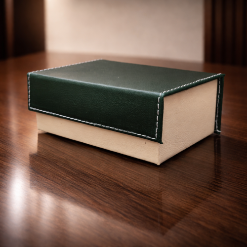 شنطة جلد هارد كفر حجم ثمن كيلو