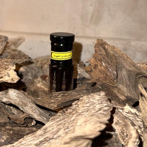 دهن عود هندي المهراجا (ربع تولة)