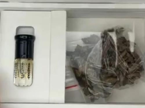 بكج عود كودي موري هندي + سدس تولة ورد لغاري