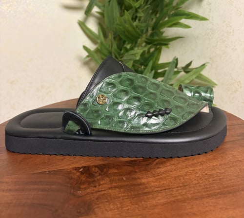 حذاء شرقي - جلد طبيعي سلمون اخضر طبع